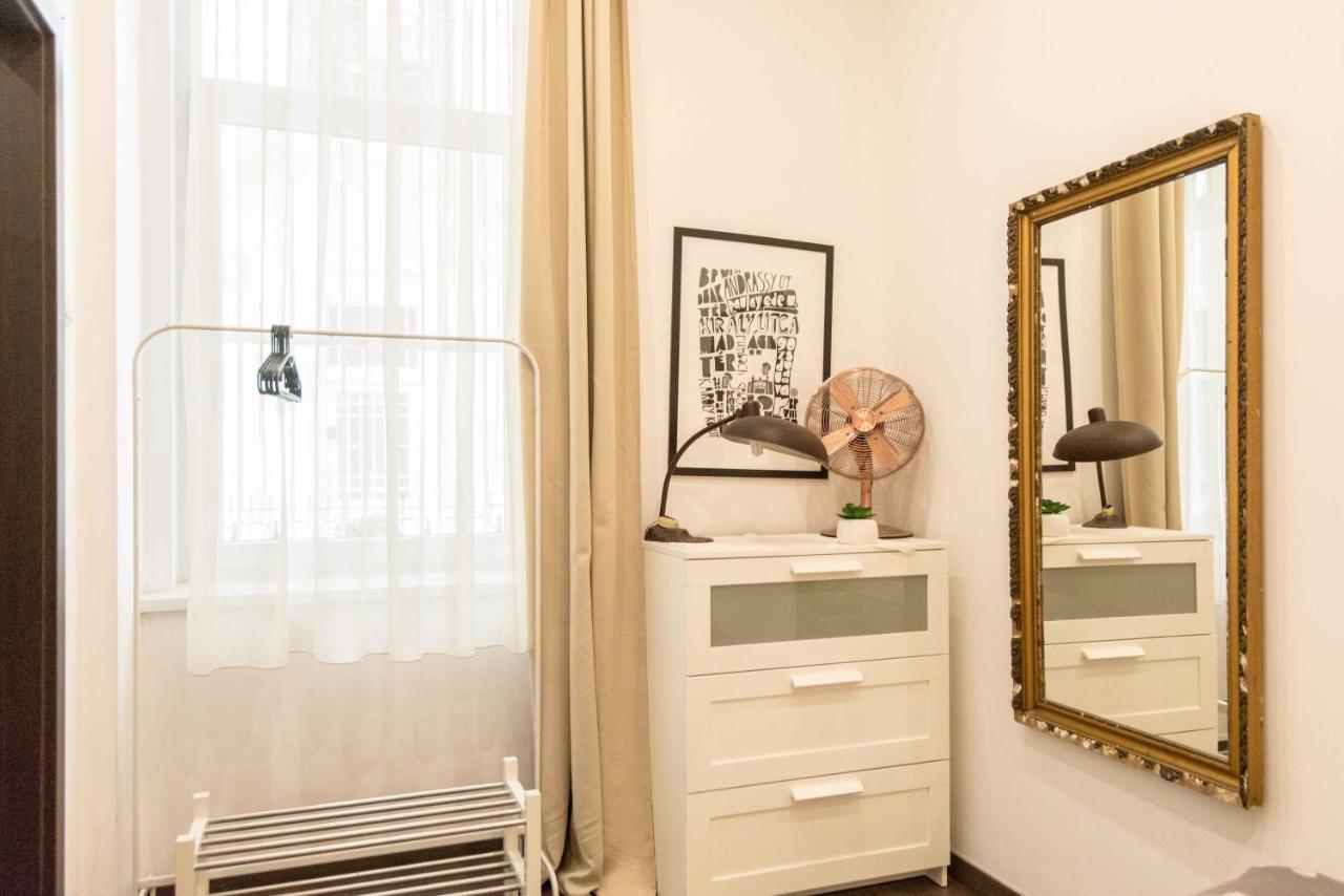 Paulay Design Apartment Budapest Kültér fotó