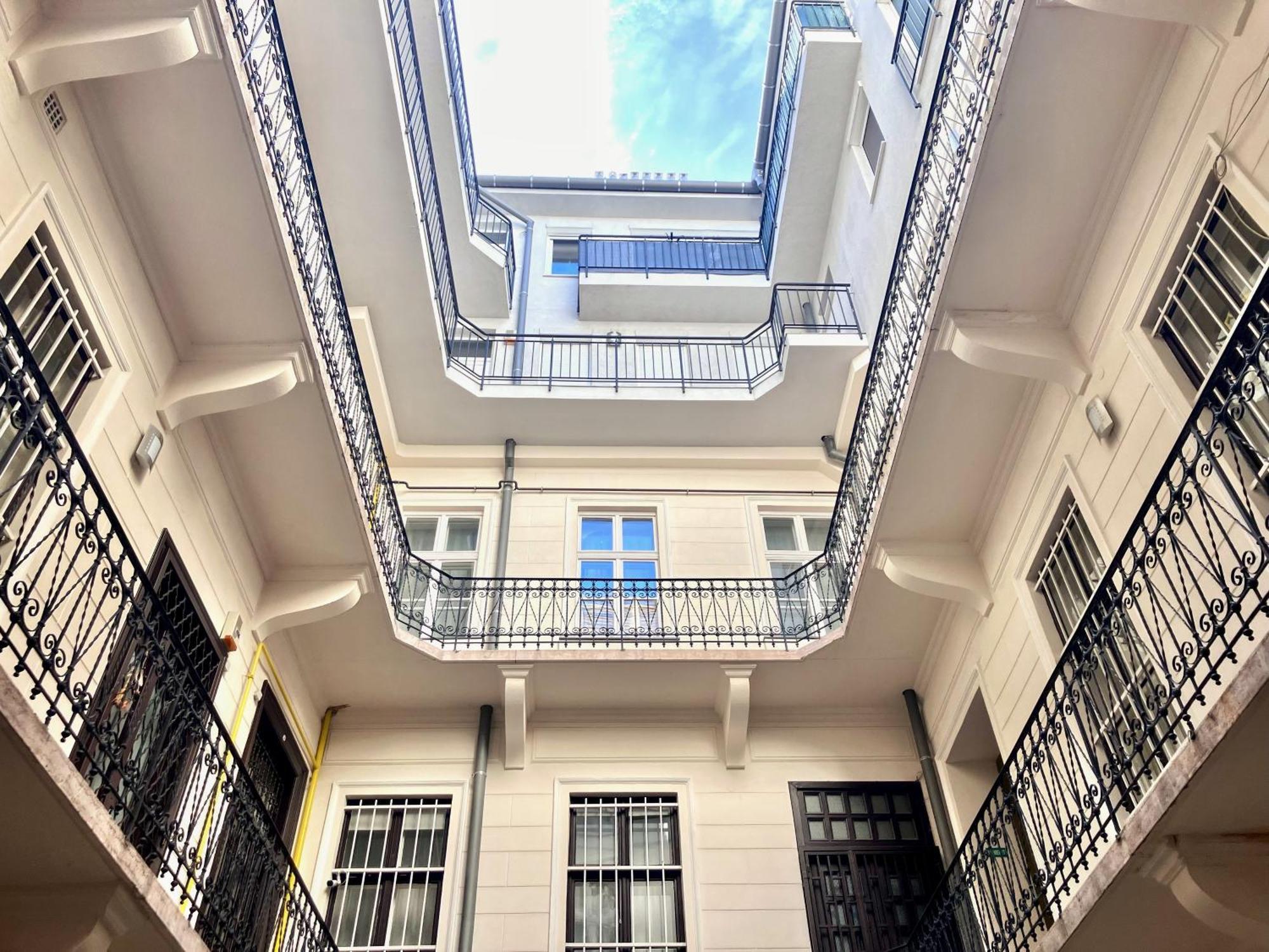 Paulay Design Apartment Budapest Kültér fotó